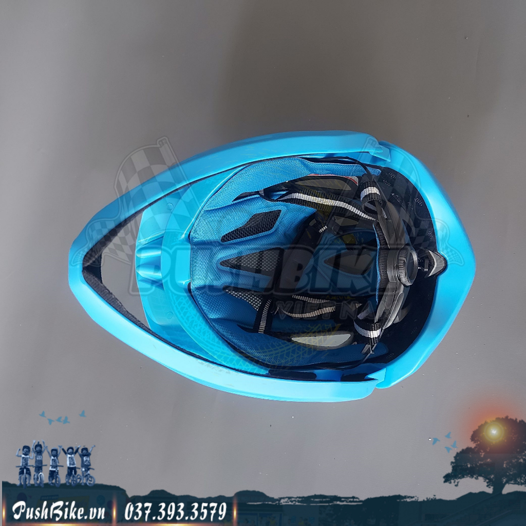 Mũ bảo hiểm fullface Saro