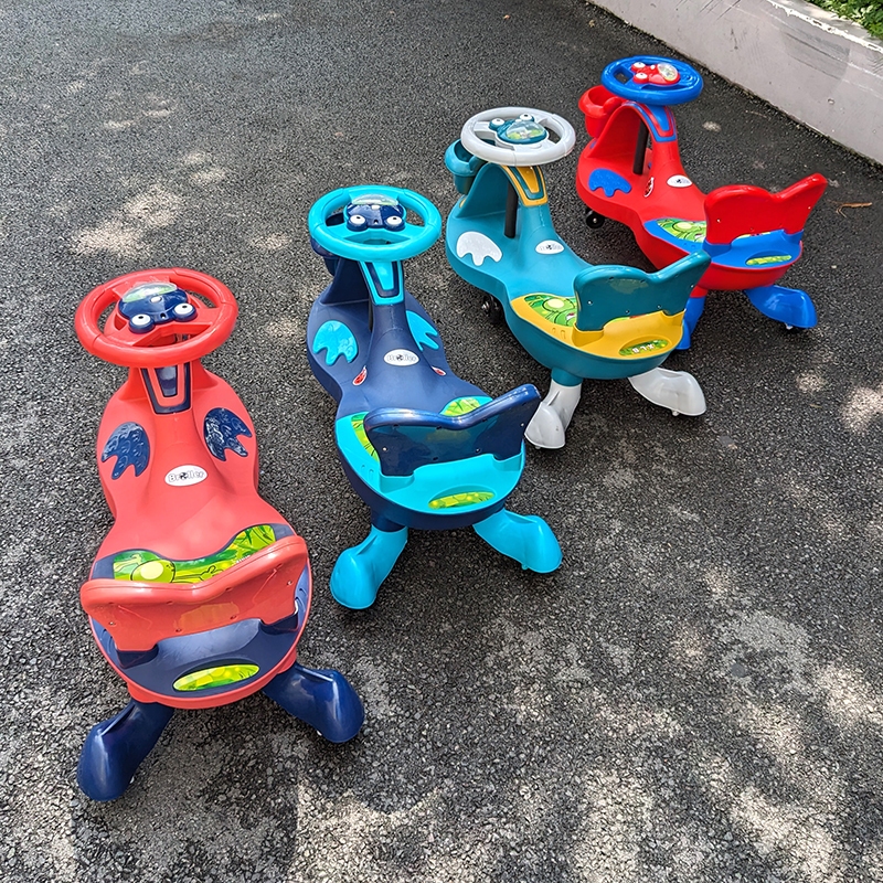 Xe lắc tay cho bé có nhạc BABY PLAZA HZL-288-1