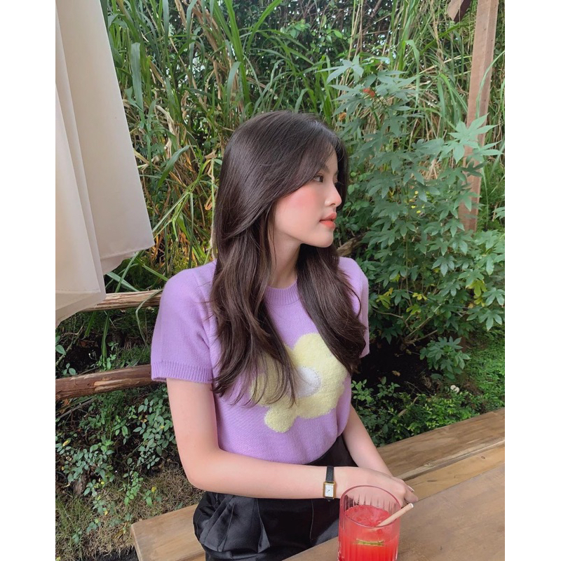 Áo len cộc tay thêu hoa