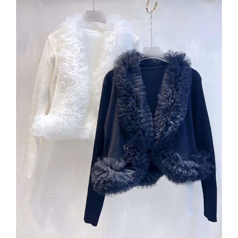 Áo Khoác Lông Len Hai Màu Đen Trắng