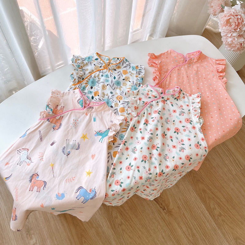 Váy sườn xám cách tân cánh tiên cho bé gái