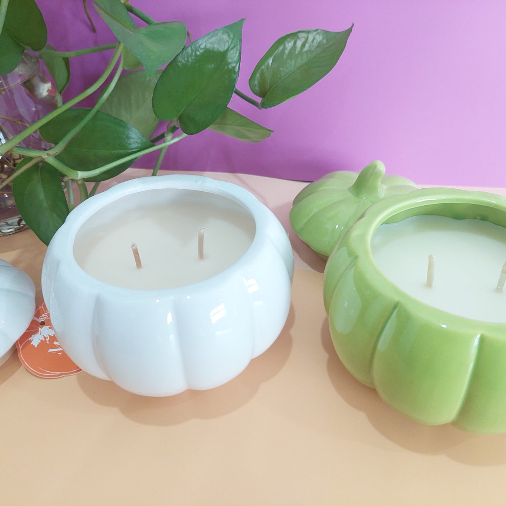 Nến Thơm Cao Cấp Martha, Hương Vani Mix Bí Ngô, Trọng Lượng 12oz, Thời Gian Đốt 55 Giờ