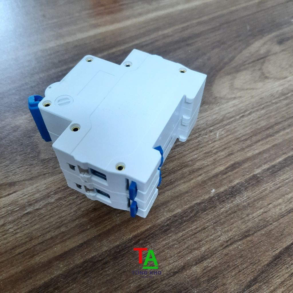 Aptomat AC 2 Pha NXB-63 Chrmshdg 16A~ 63A  xanh