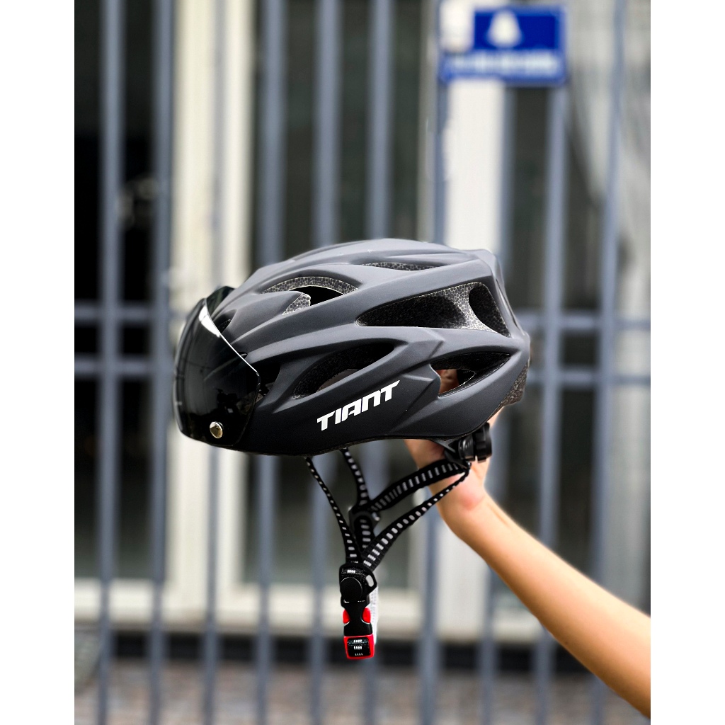 NÓN THỂ THAO DOT TIANT D01 MÀU ĐEN NHÁM KÍNH NAM CHÂM CHÍNH HÃNG