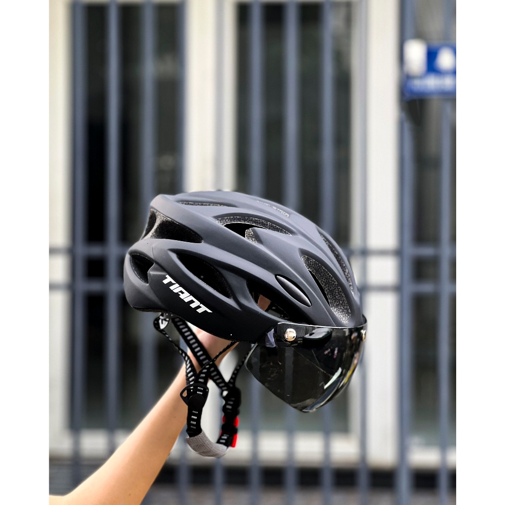 NÓN THỂ THAO DOT TIANT D01 MÀU ĐEN NHÁM KÍNH NAM CHÂM CHÍNH HÃNG