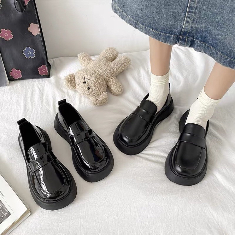 Giày lười da nữ ulzzang màu đen đế bằng cao mũi tròn