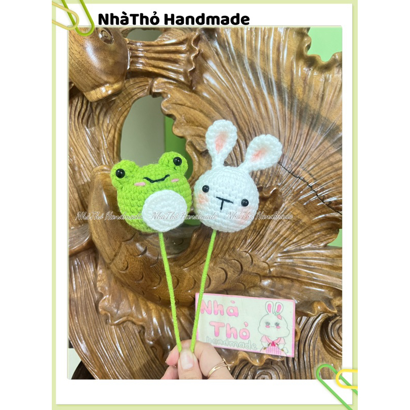 Bông hoa handmade bằng len gắn xe, treo xe, trang trí kính hậu dễ thương