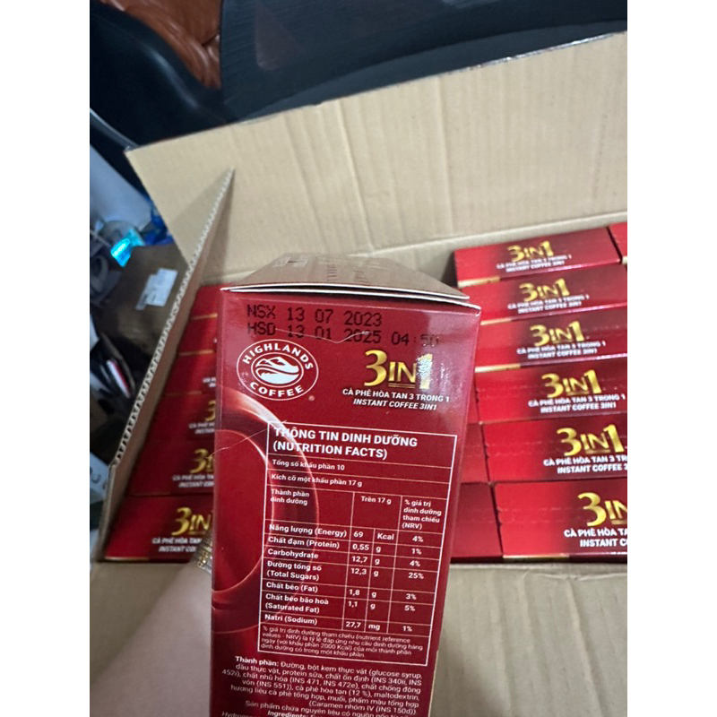 DATE 2025 Cà Phê Sữa Highlands Coffee Cafe Hòa tan 3in1 - Hộp 10 gói CHÍNH HÃNG