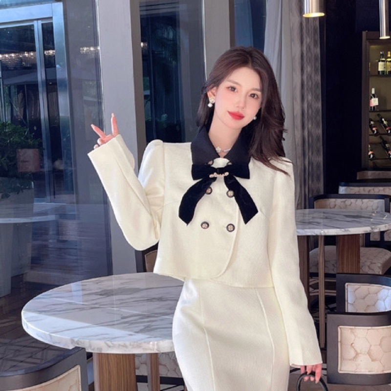 Set Dạ Tweed Áo Croptop Phối Nơ Kèm Chân Váy Đuôi Cá Dáng Dài Màu Trắng Siêu Xinh Phong Cách Tiểu Thư_Hàng Order QCCC