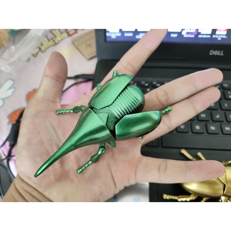 Bọ hung cuồng sát di chuyển chạy cót cực ngầu