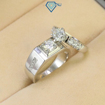 Nhẫn đôi bạc Moissanite xi bạch kim kèm thẻ tra cứu cao cấp, khắc tên  theo yêu cầu NDM0006 - Trang Sức TNJ