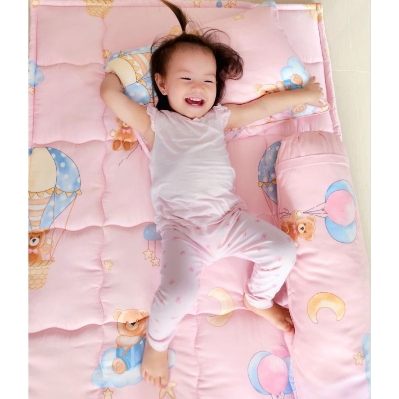 Set gối nằm+ gối ôm tencel lông vũ nhân tạo cho bé