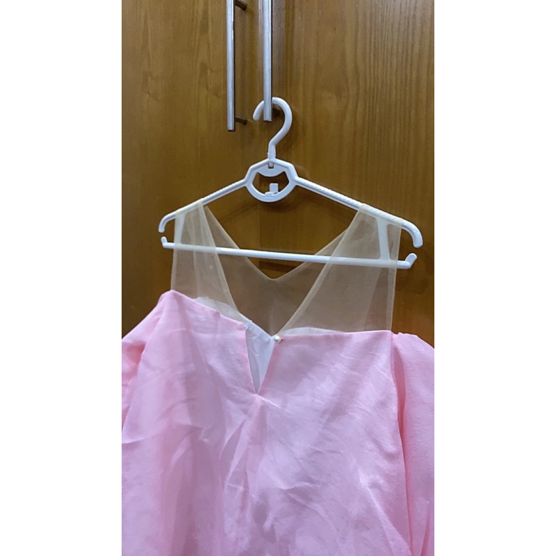 Áo trễ vai hồng Tingoan