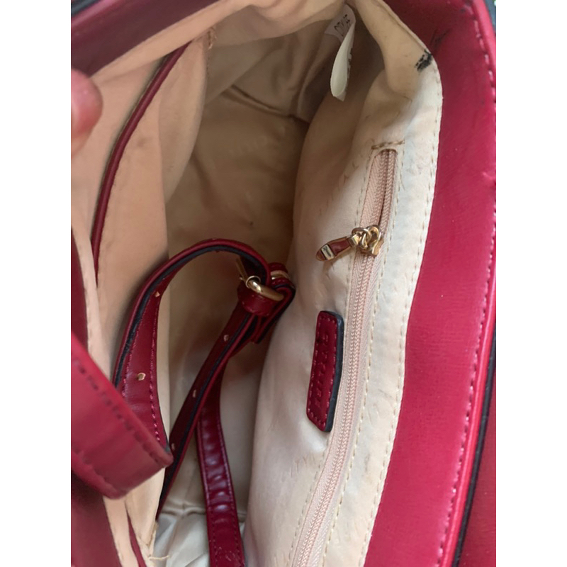 Túi đeo vai đeo chéo