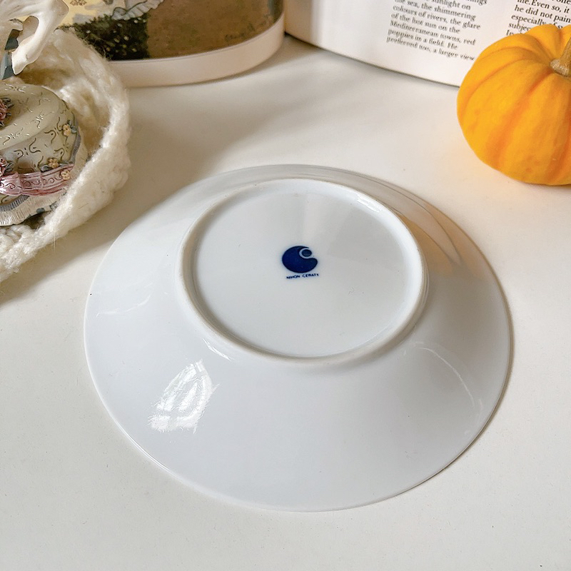 Đĩa xanh viền vàng