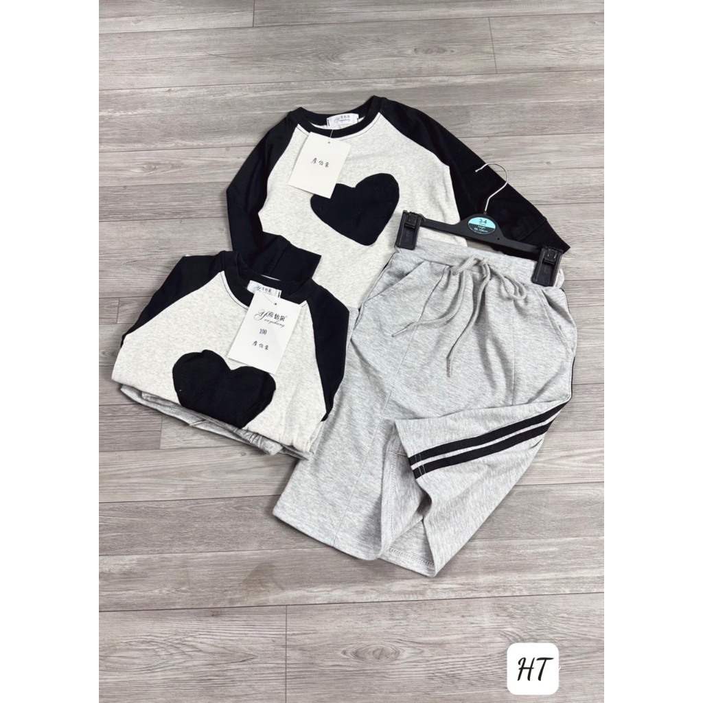 BỘ ÁO SWEATER + CHÂN VÁY NGẮN PHỐI MÀU BÉ GÁI