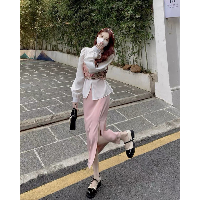 Set áo sơ mi quây ngực mix chân váy hồng phấn