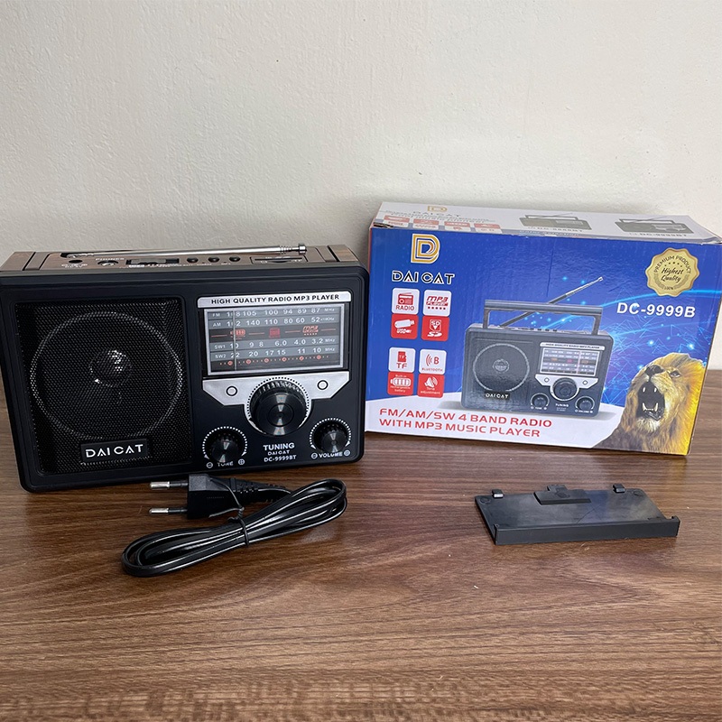 Đài radio FM DAICAT 9999BT có bluetooth - USB - thẻ nhớ TF, SD - Loa bluetooth DATCAT 8888bt điện áp 5v và 220v có pin