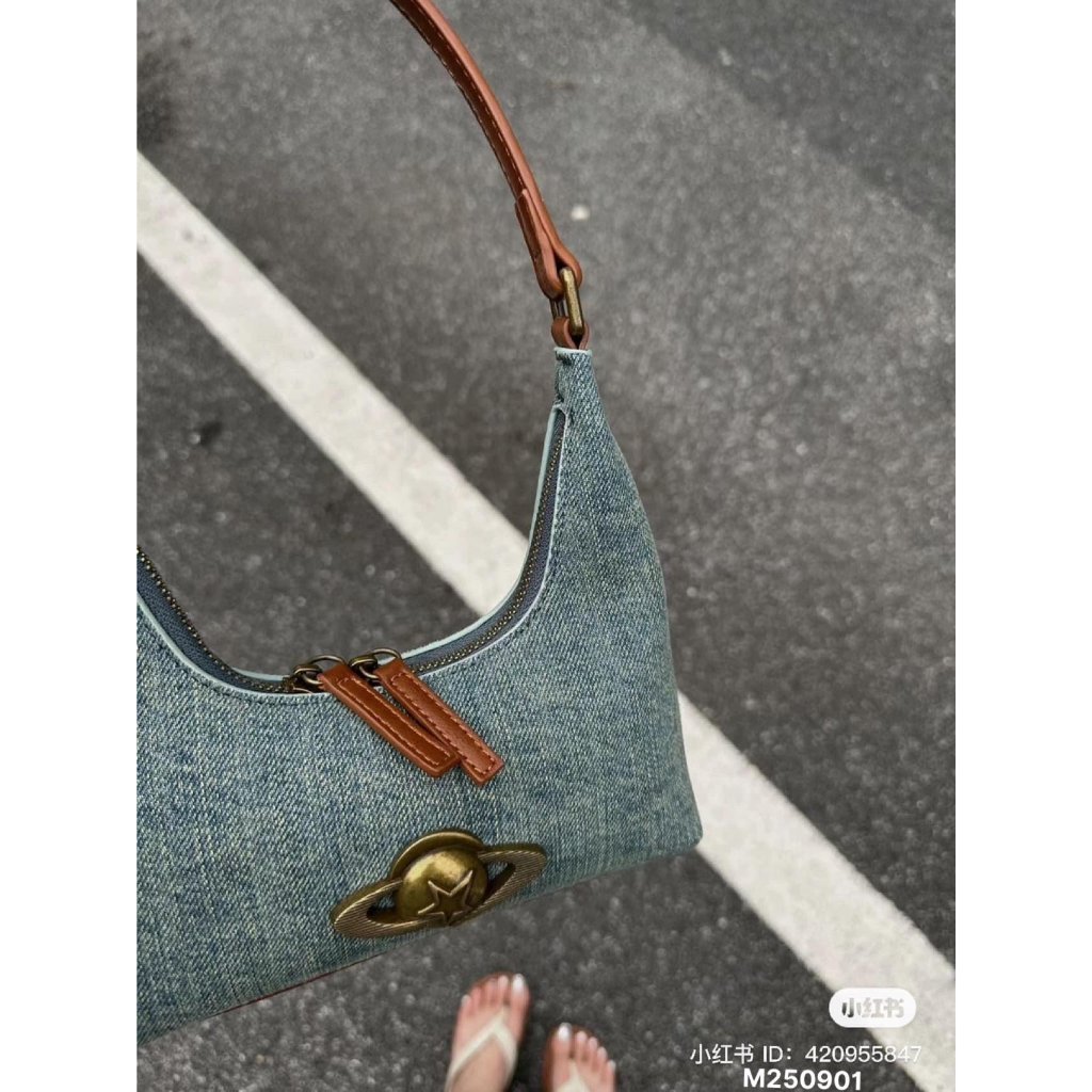 Túi xách nữ túi jean size: 19 * 6 * 18cm kẹp nách đeo vai đều đẹp mẫu mới 2023 hcom410