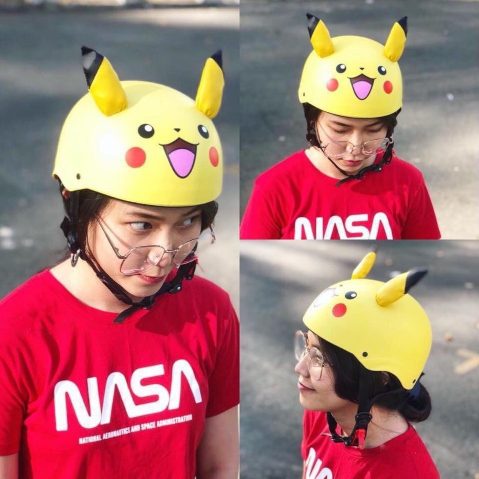 Mũ bảo hiểm hình gấu dâu, có tai ,Picachu tai cute kèm kính thời trang ngộ nghĩnh đáng yêu