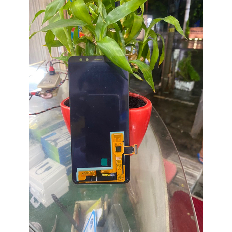 Màn hình SAMSUNG A8-2018
