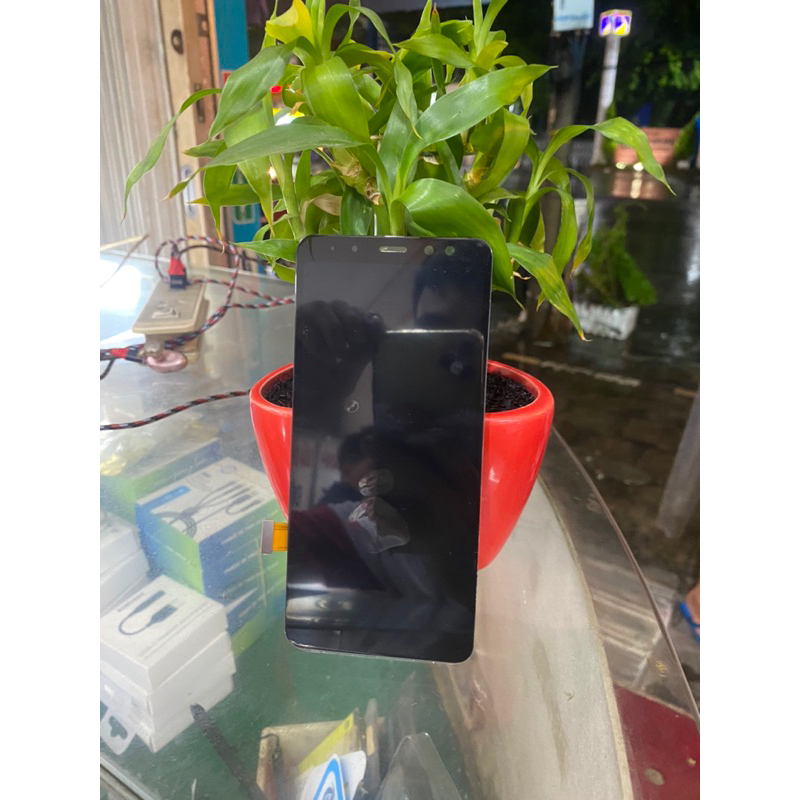 Màn hình SAMSUNG A8-2018