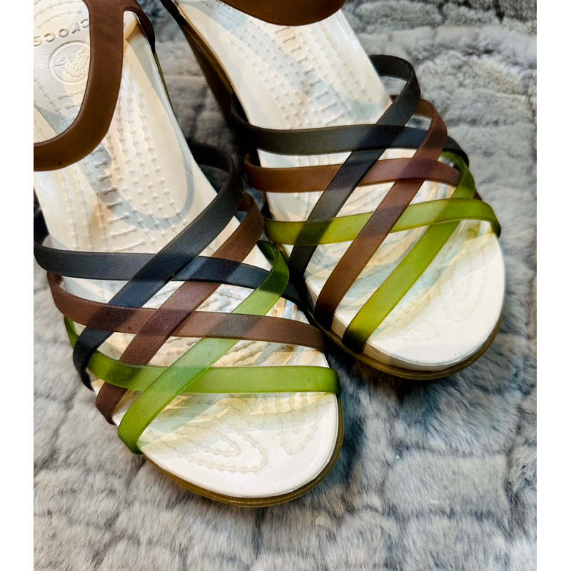 Giày nhựa 2hand size 36-37