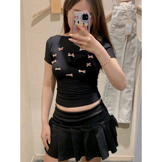 Emlaine.sg Tube đính nơ theo đội hình trái tim và chân váy thắt nơ