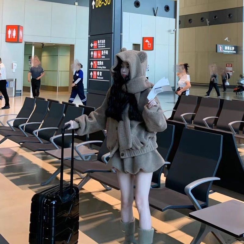 Sét chân váy và áo lông gấu đáng yêu năng động cao cấp  mũ tai gấu có thể tách dời ấm áp