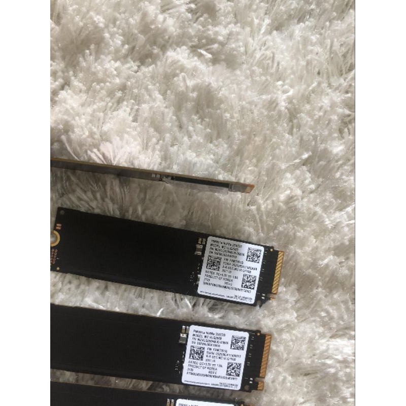 SSD samsung nvme 256Gb tray new