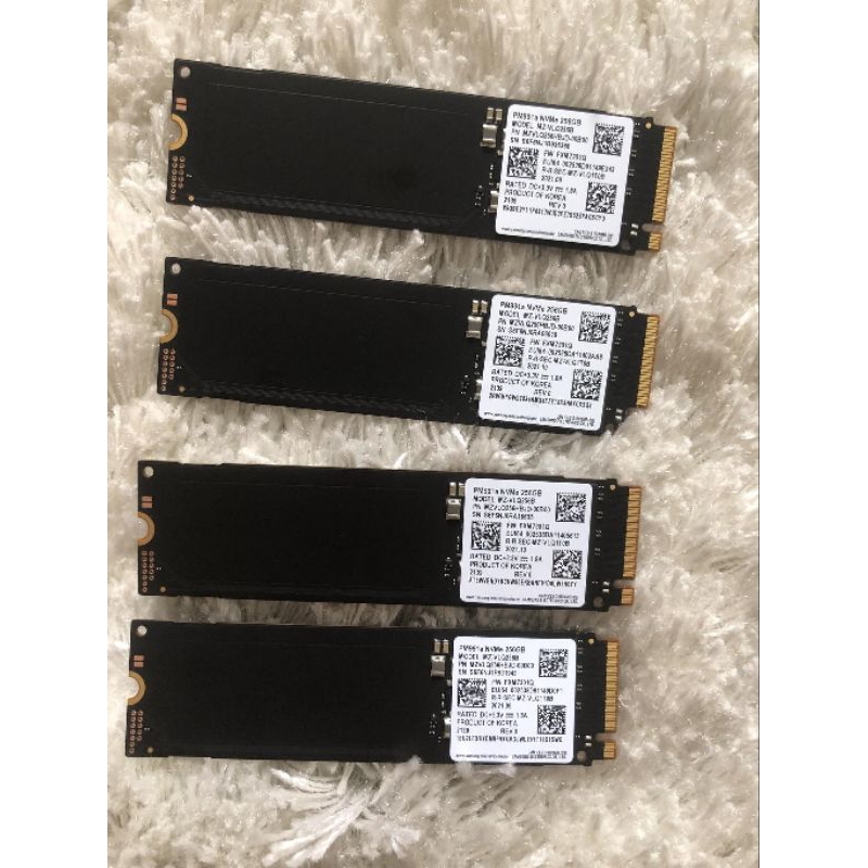 SSD samsung nvme 256Gb tray new