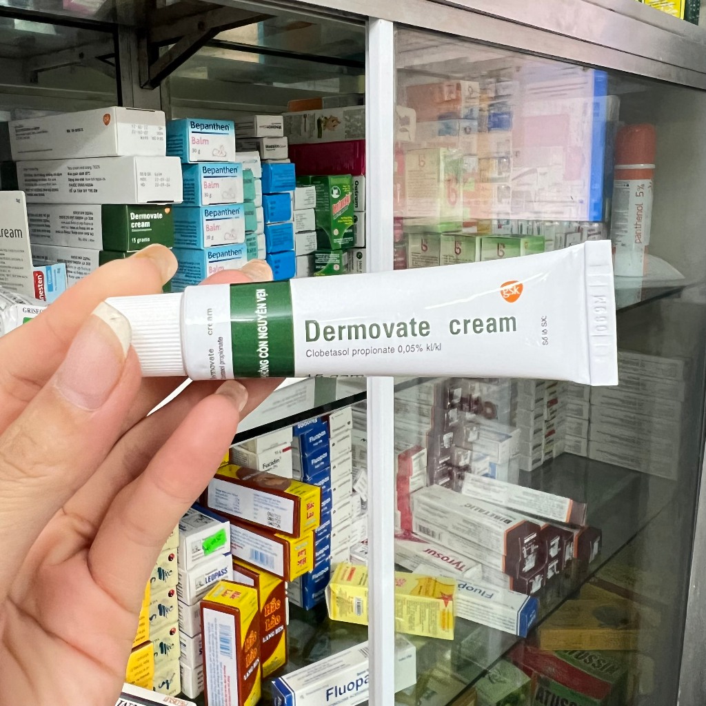 Kem bôi da Vảy Nến chàm da Dermo vate Cream tuýp 15g nhập khẩu Anh