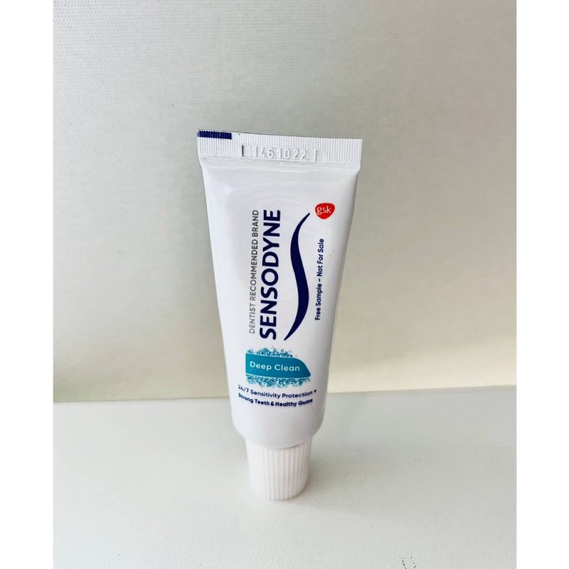 Kem đánh răng Sensodyne 18g