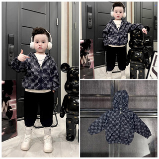Áo khoác gió họa tiết Gucci