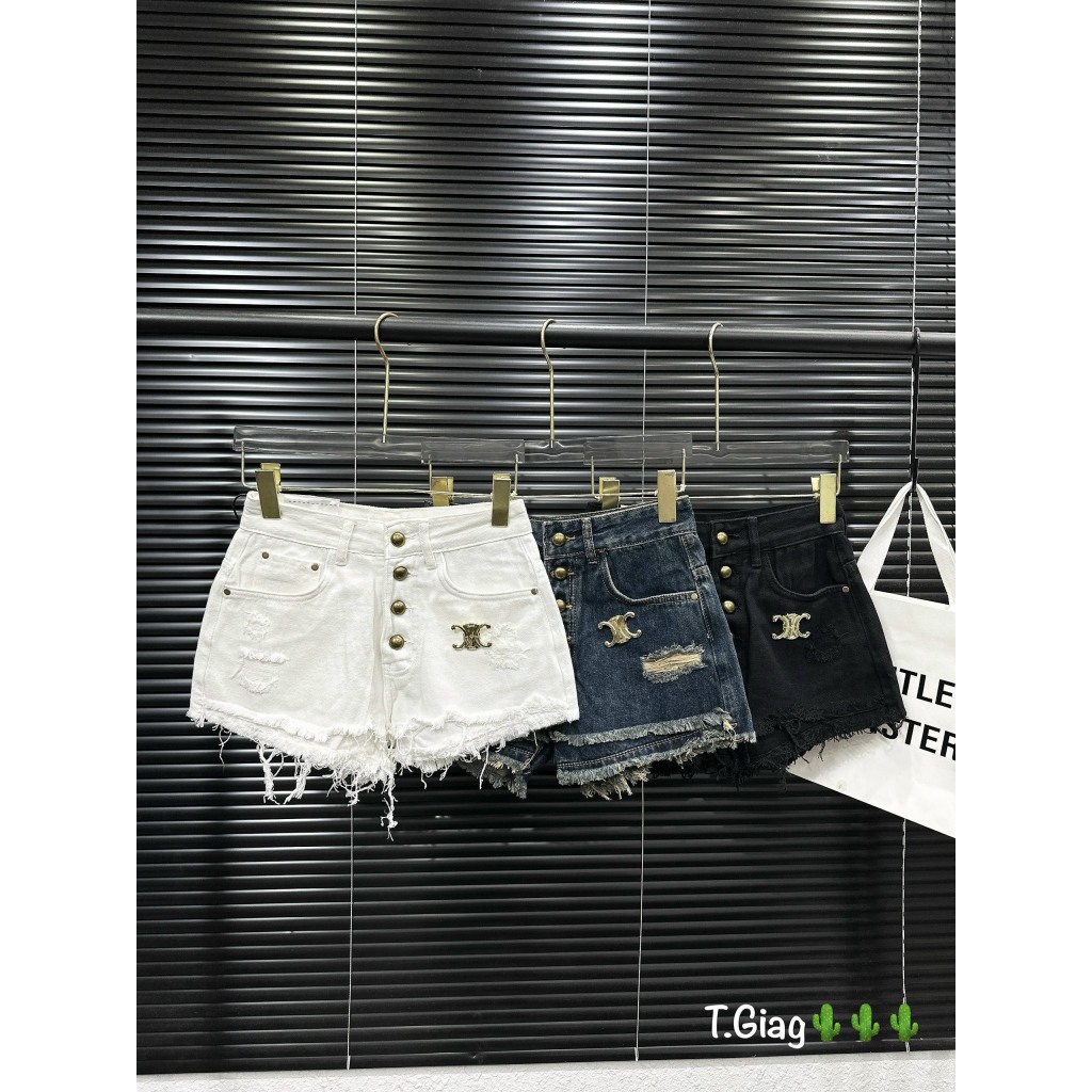 Quần short sooc jeans denim bò rách tua rua đính tag UMEE STORE QCCC QCL1 QS061
