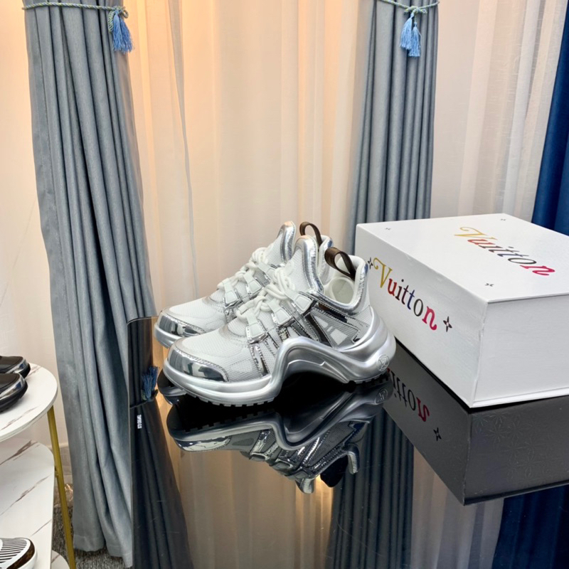 Giày L’V Trane’r Trắng Bạc Lai Au Sc
