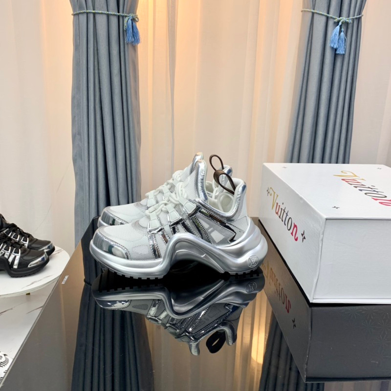 Giày L’V Trane’r Trắng Bạc Lai Au Sc