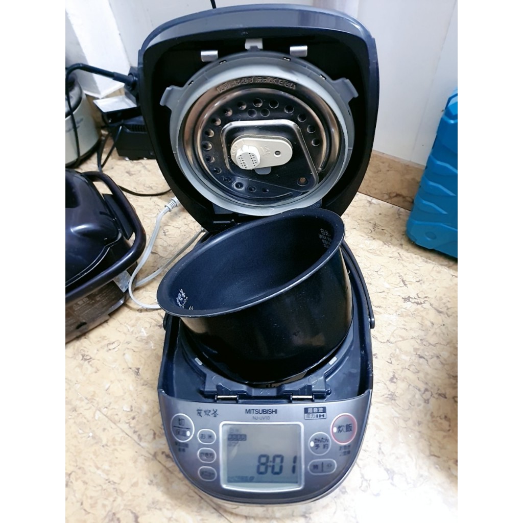 Nồi cơm điện cao tần áp suất MITSHUBISHI 1L nhạt bãi