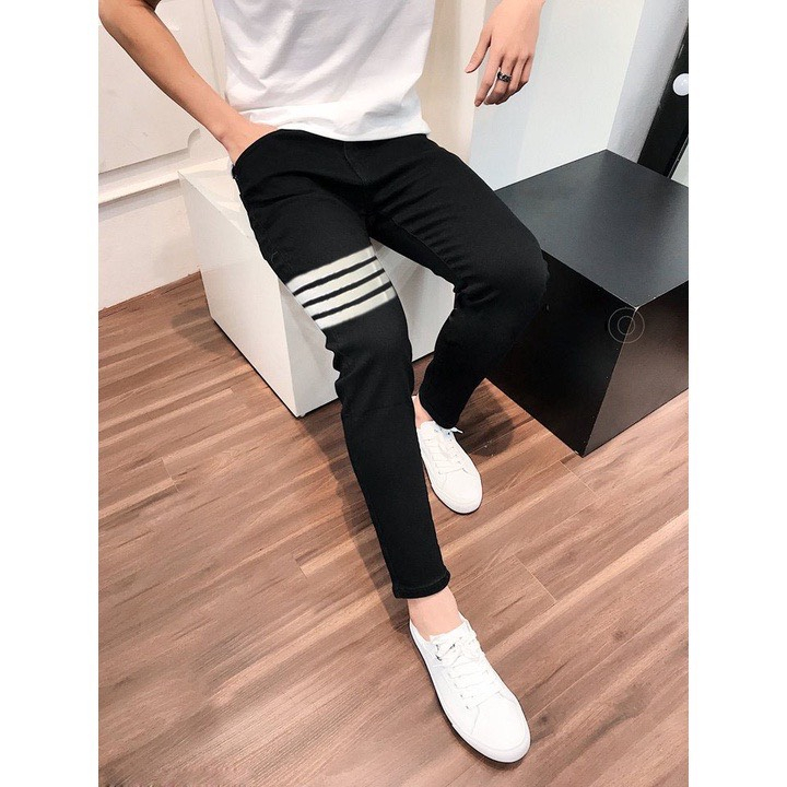 Quần Âu phối 4 sọc ngang đùi trẻ trung phong cách siêu hot hit 2023