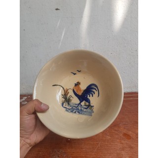 Tô con gà không viền