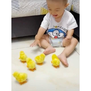 Gà con đồ chơi vặn cót cực đáng yêu cho bé -VTCS1