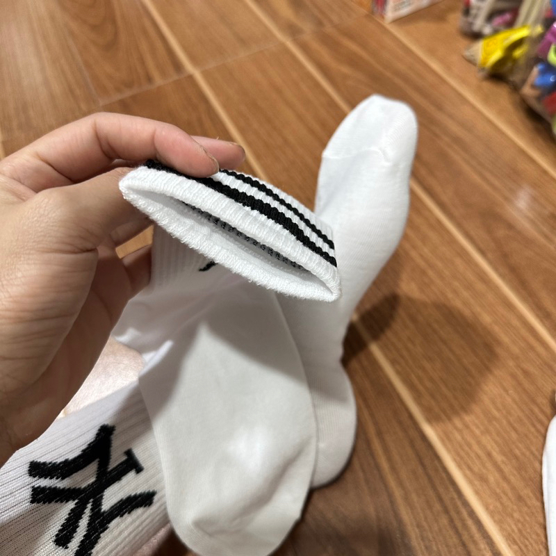 Sỉ tất 10 đôi tất NY cao cổ Nam/Nữ