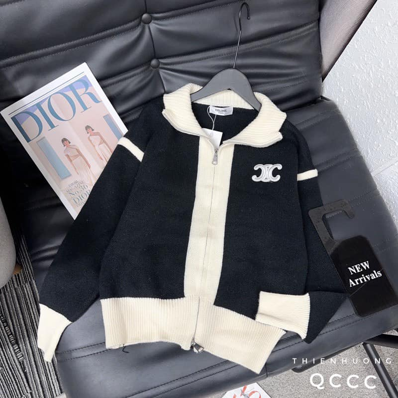 Áo len mềm mịn cổ cao khóa 2 đầu thêu X 2 màu