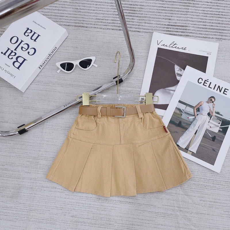 Chân váy kaki xếp ly bé gái