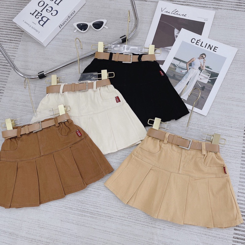 Chân váy kaki xếp ly bé gái