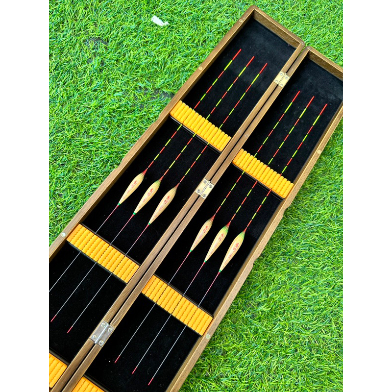 Phao cỏ Phong Quyền