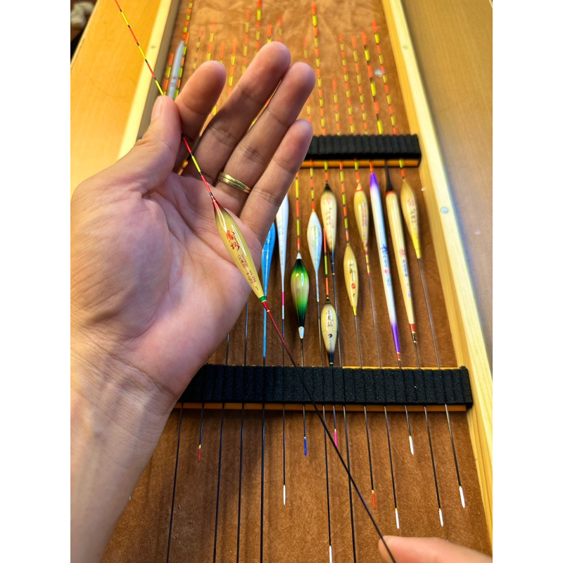 Phao cỏ Phong Quyền