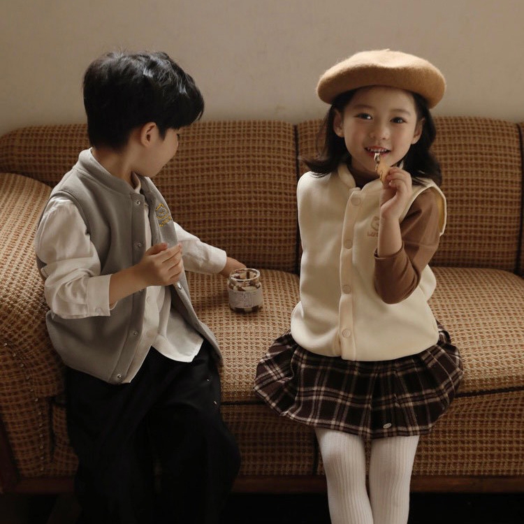 TE422 - Áo gile hình mèo thêu cho bé trai bé gái Hokiha Kid chất nỉ bông mềm mại không xù, giữ ấm tốt size 8-16kg