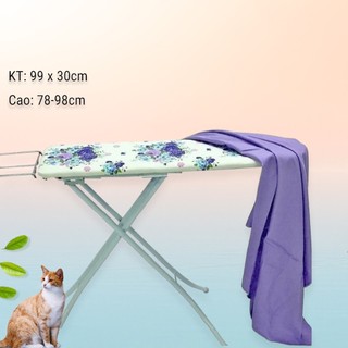 Bàn để ủi quần áo dạng đứng gấp gọn