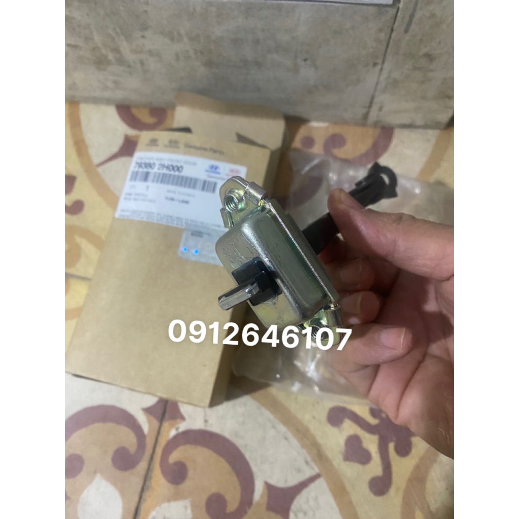 Thanh giới hạn cửa / Thanh hãm cửa Kia Caren Xịn, 793801D000, 794901D000